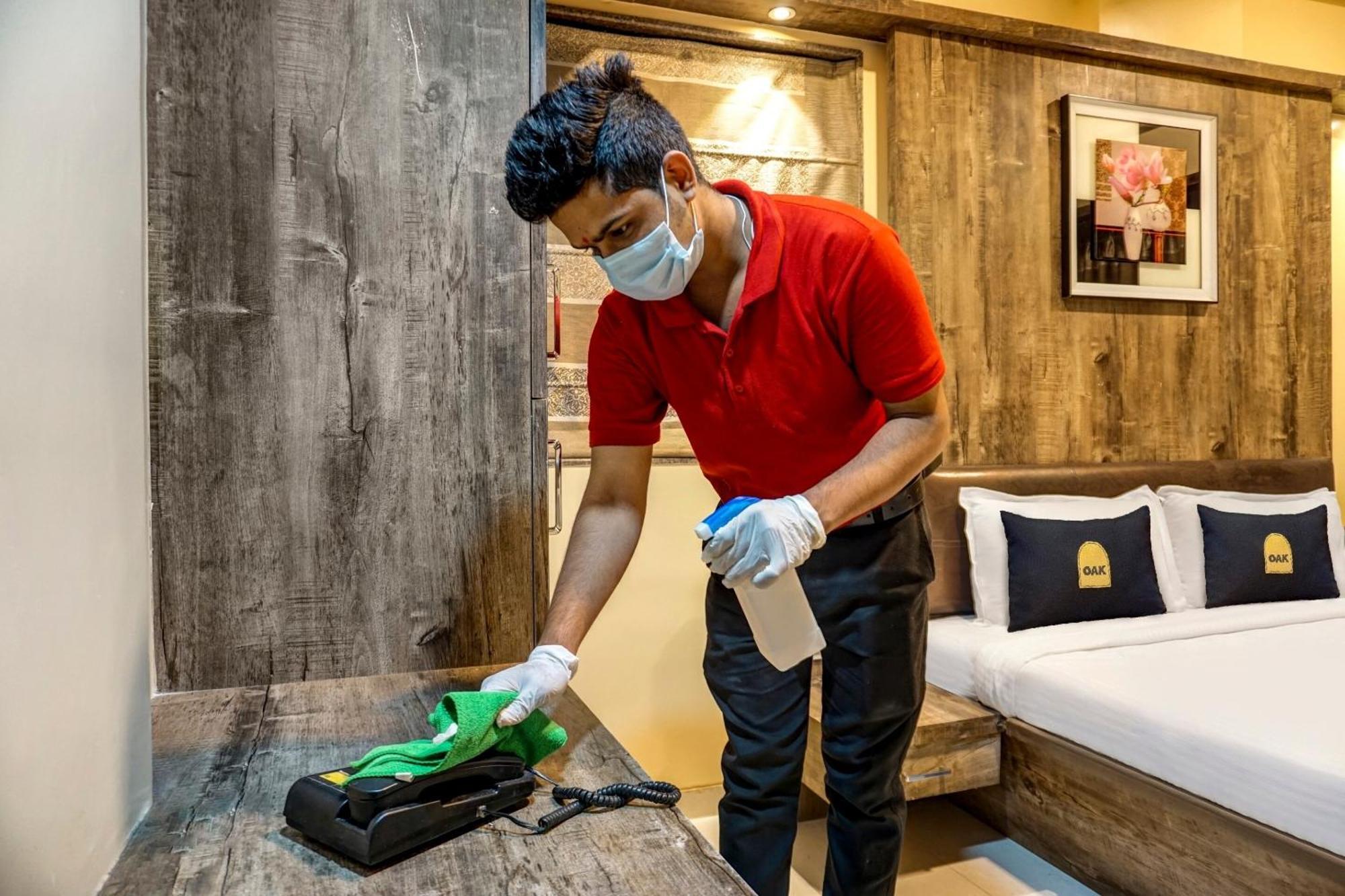 Collection O Hotel Swagath Pride Mancherāl Esterno foto